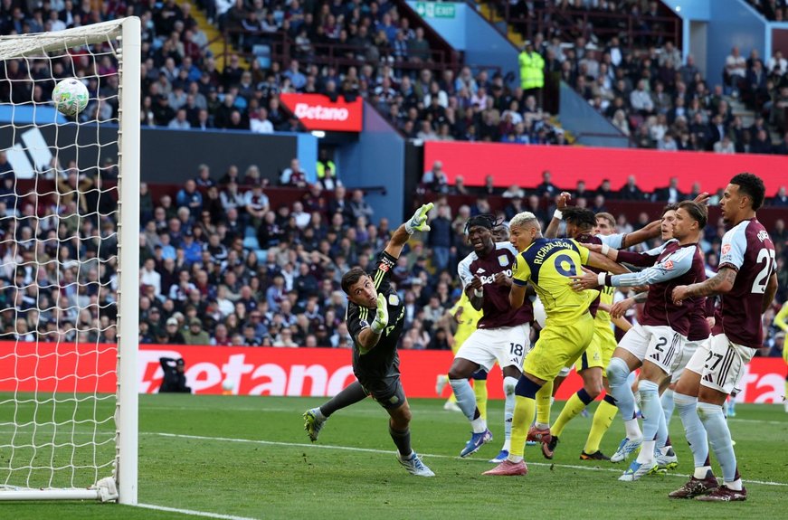 Spurs Climb Out of Relegation Zone After Crucial 2–1 Win Over Aston Villa