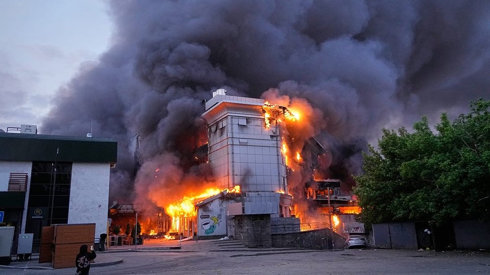 Four Killed as Russia Launches Massive Missile and Drone Assault on Kyiv